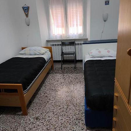 Appartamento In Centro جنوة المظهر الخارجي الصورة